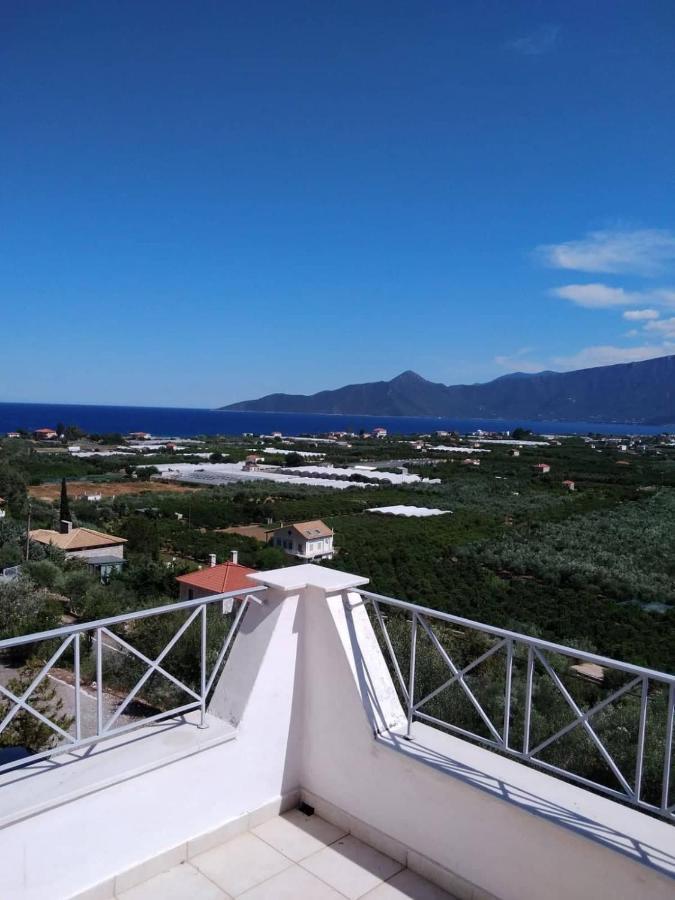 West Red Rock And View Leonidio Maisonette Studio ภายนอก รูปภาพ